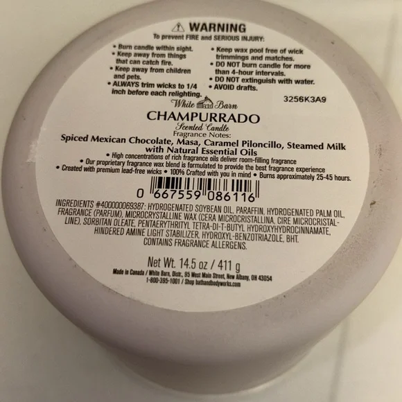 Bath & Body Works 3 wick candle Feliz Navidad Champurrado scent new in package - Picture 4 of 4